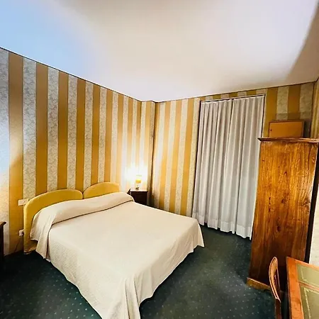 Orange Garden Bed & Breakfast Rome